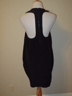 SUZANNE RAE Black Silk T Back Shift Dress- Size 6- EUC